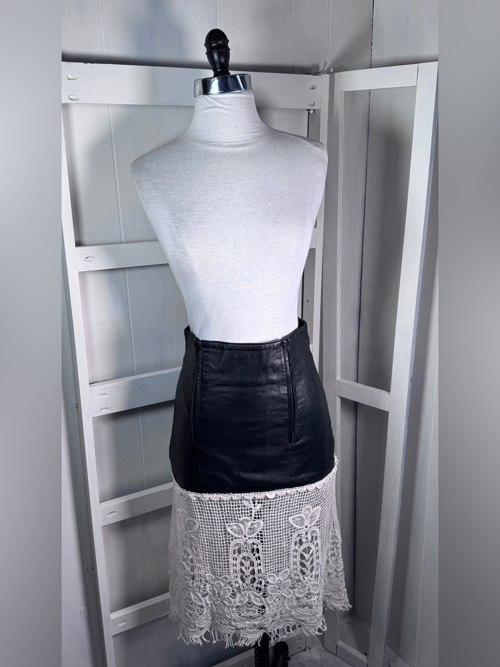 Georgio Ferrini Black Leather and Cream Lace Midi Skirt new size medium